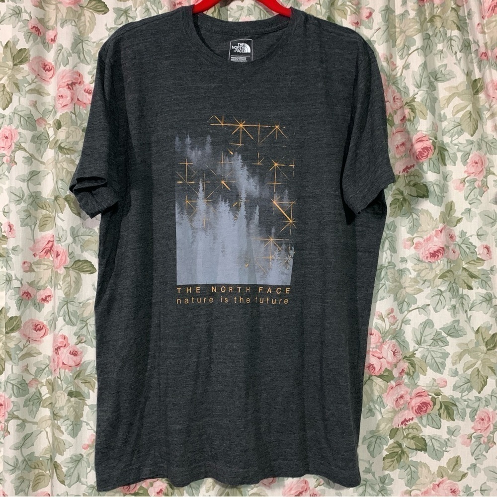 THE NORTH FACE - Men’s Short Sleeve